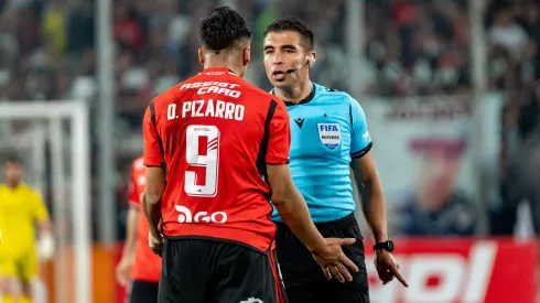 Los dardos apuntan al arbitraje nacional.