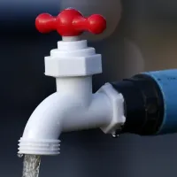 ¿Está la tuya? Estas son las comunas de Santiago con corte de agua