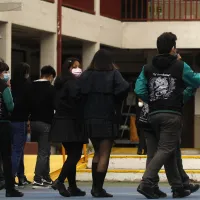 ¿Qué estudiantes reciben el Bono Asistencia Escolar 2023?