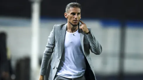 Beccacece asoma como nuevo DT del Racing de Gabriel Arias