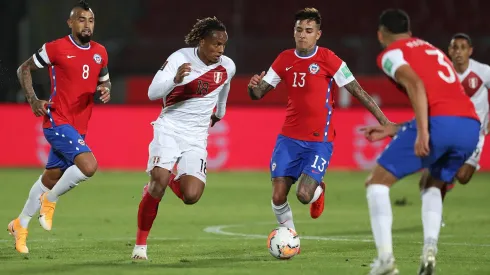 André Carrillo se recuperó antes de lo esperado y estará a disposición ante Chile.