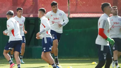 Pinilla y Paredes pidieron una oportunidad para Damián Pizarro en la selección chilena.