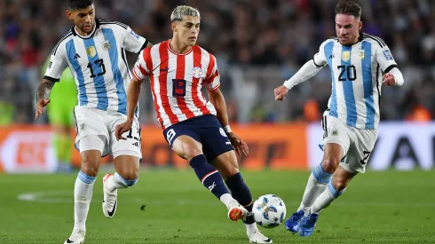 Sosa es una gran figura de Paraguay en el inicio de las eliminatorias