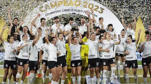 Corinthians derrotó por la mínima a Palmeiras y son las nuevas campeonas de la Copa Libertadores Femenina.
