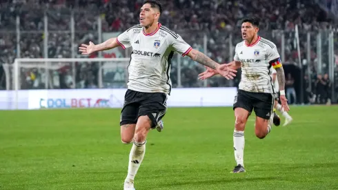 Palacios planea su futuro en el fútbol defendiendo al Cacique.