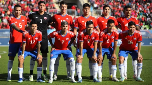 Chile trae novedades en su formación ante República Dominicana.