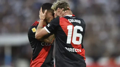 River lo dio vuelta en La Plata y se consolidó como puntero de su grupo.
