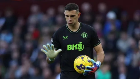 Dibu Martínez fue recibido con burlas en Francia, para el Balón de Oro.