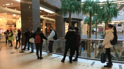 ¿Abren los supermercados y malls este miércoles feriado 1 de noviembre?