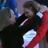 La emotiva entrega de la medalla de oro a Martina Weil