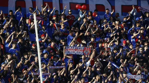 Hinchas de la U que iban camino de vuelta a Viña protagonizaron un asalto