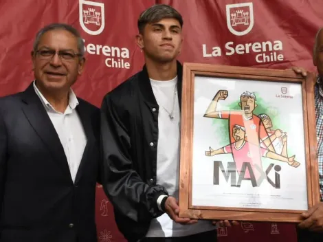 Figura de la Roja recibe homenaje: "Berizzo me pide lo mismo..."