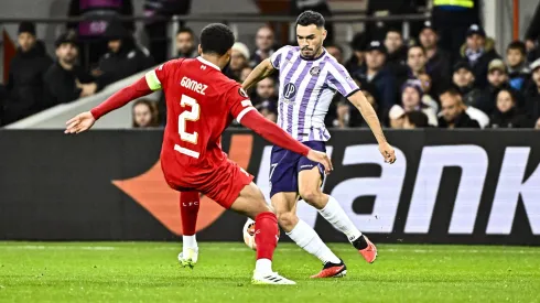 Gabriel Suazo y Toulouse derrotaron al Liverpool para dejar en llamas el Grupo E de la UEFA Europa League.