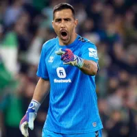 Bravo sólido antes del clásico, pero...