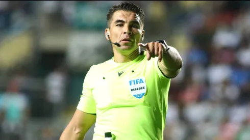 José Cabero será el árbitro del Clásico Universitario entre la UC y la U.