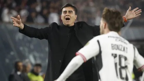 ¿Seguirá Gustavo Quinteros en Colo Colo?