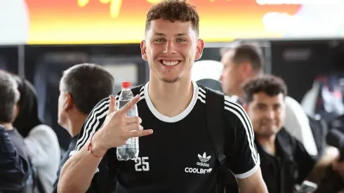 Martín Ballesteros tendrá una oportunidad de mostrar sus capacidades en la portería de Colo Colo. ¡Y ante River Plate!