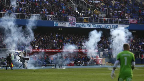 La U recibió una millonaria multa por los incidentes en Concepción: apelará