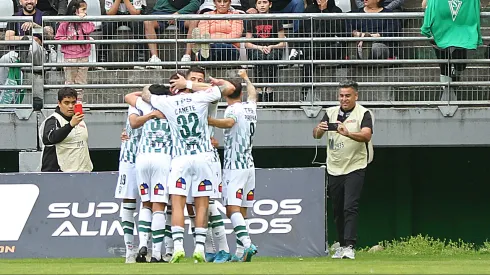 Santiago Wanderers venció a Temuco en un gran partido
