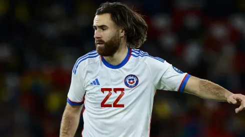 Ben Brereton Díaz ingresó desde la banca y se mostró mejor que en las últimas fechas. Eso sí, jugando como 9.