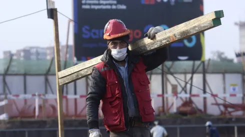 ¿Cuántas horas extas se pueden hacer al mes en Chile según la ley?