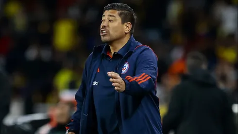 Nicolás Córdova dirigió a la selección chilena ante Ecuador tras la salida de Eduardo Berizzo.
