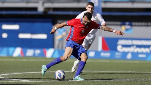 Leonel Guzmán compite en el Fútbol PC de Santiago 2023