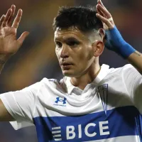 Sigue otro año: la UC renueva a Alfonso Parot