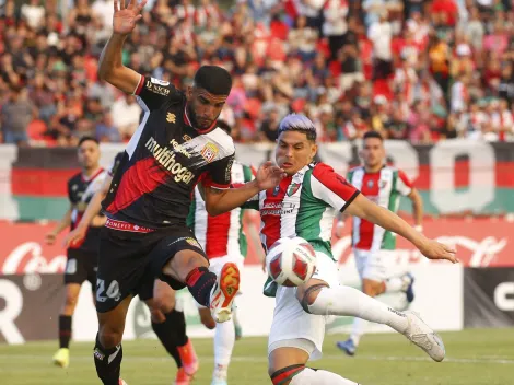 Palestino golea a Curicó y sueña con la Copa Libertadores