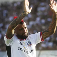 Vidal arremete contra hinchas de Colo Colo: 'Déjense de huevear'