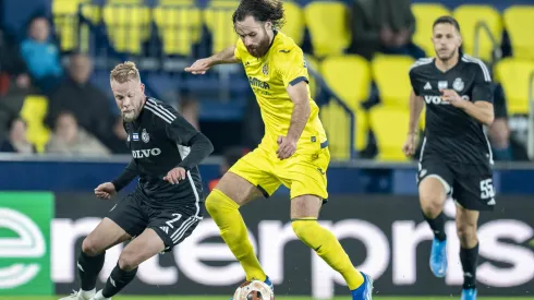 Ben Brereton Díaz fue titular y sigue peleado con el gol en Villarreal.