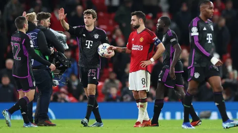 Bayern Múnich le clavó un puñal al Manchester United.