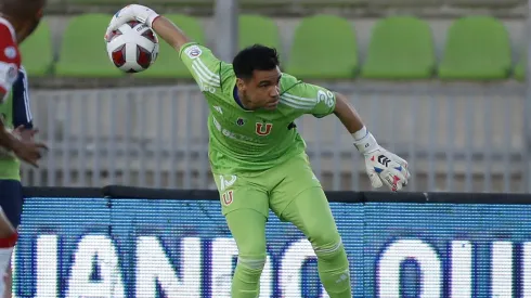 Cristopher Toselli seguirá en la U hasta el 2024 e incluso puede extender su estadía en 2025.