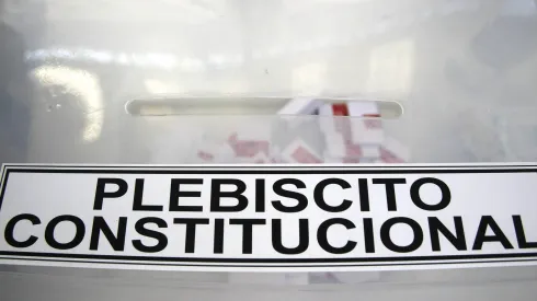 ¿Se van a la mayoría? Esto pasa con el voto nulo y blanco en Chile.