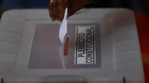 Consulta qué debes llevar para votar este domingo en Chile