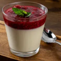 Ideas de postres navideños para la cena del 24 de diciembre: Receta de Panna Cotta, Leche Nevada y más