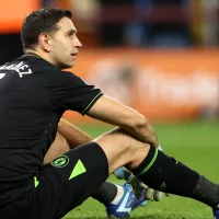 DT del Aston Villa se cansa de las polémicas del Dibu Martínez