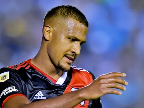 Rondón se viraliza en redes por extraña foto en su adiós de River