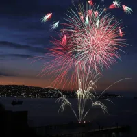 ¿En qué playas habrá fuegos artificiales? Los mejores lugares para pasar Año Nuevo