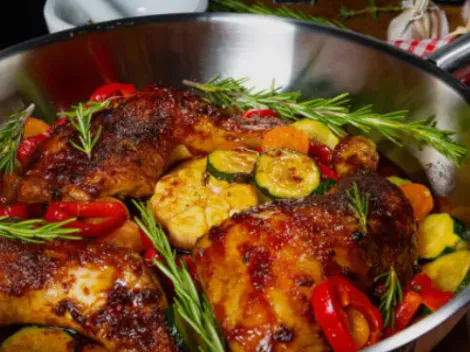 Deliciosa receta de pollo al coñac con puré para Año Nuevo