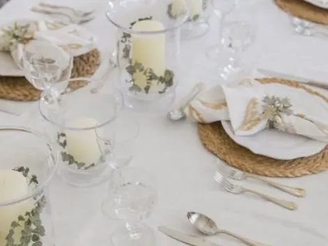 ¿Cómo doblar una servilleta elegante para la cena de fin de año?