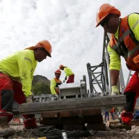 ¿Qué pasará con la hora de colación? Así funcionará la Ley de las 40 horas en Chile