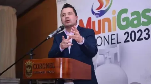 Allanan casa del alcalde Coronel por posible delito de corrupción.