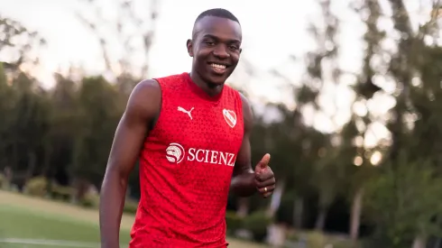 Este mediocampista ecuatoriano de 25 años jugará con Mauricio Isla en Independiente de Argentina.