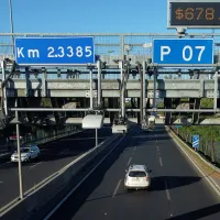 ¿Qué pasa si no tengo TAG para pasar por la autopista? La opción para evitar la multa