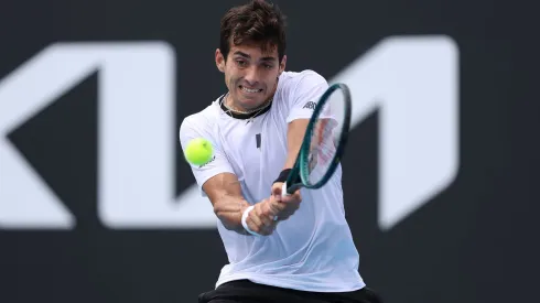 Cristian Garín dijo adiós al Abierto de Australia con una dura derrota ante un dueño de casa.