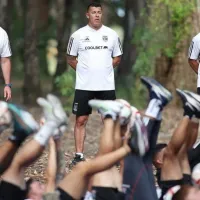 En medio de un bosque: Jorge Almirón diseña su plan maestro para dirigir a Colo Colo