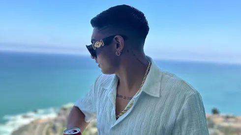 Jordhy Thompson empieza a despedirse de los suyos.