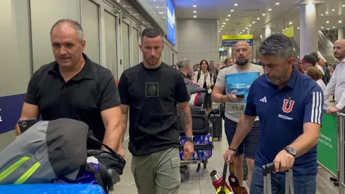 El delantero de la U llegó la noche del lunes.