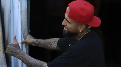 Vidal espera sellar su arribo a Colo Colo en los próximos días